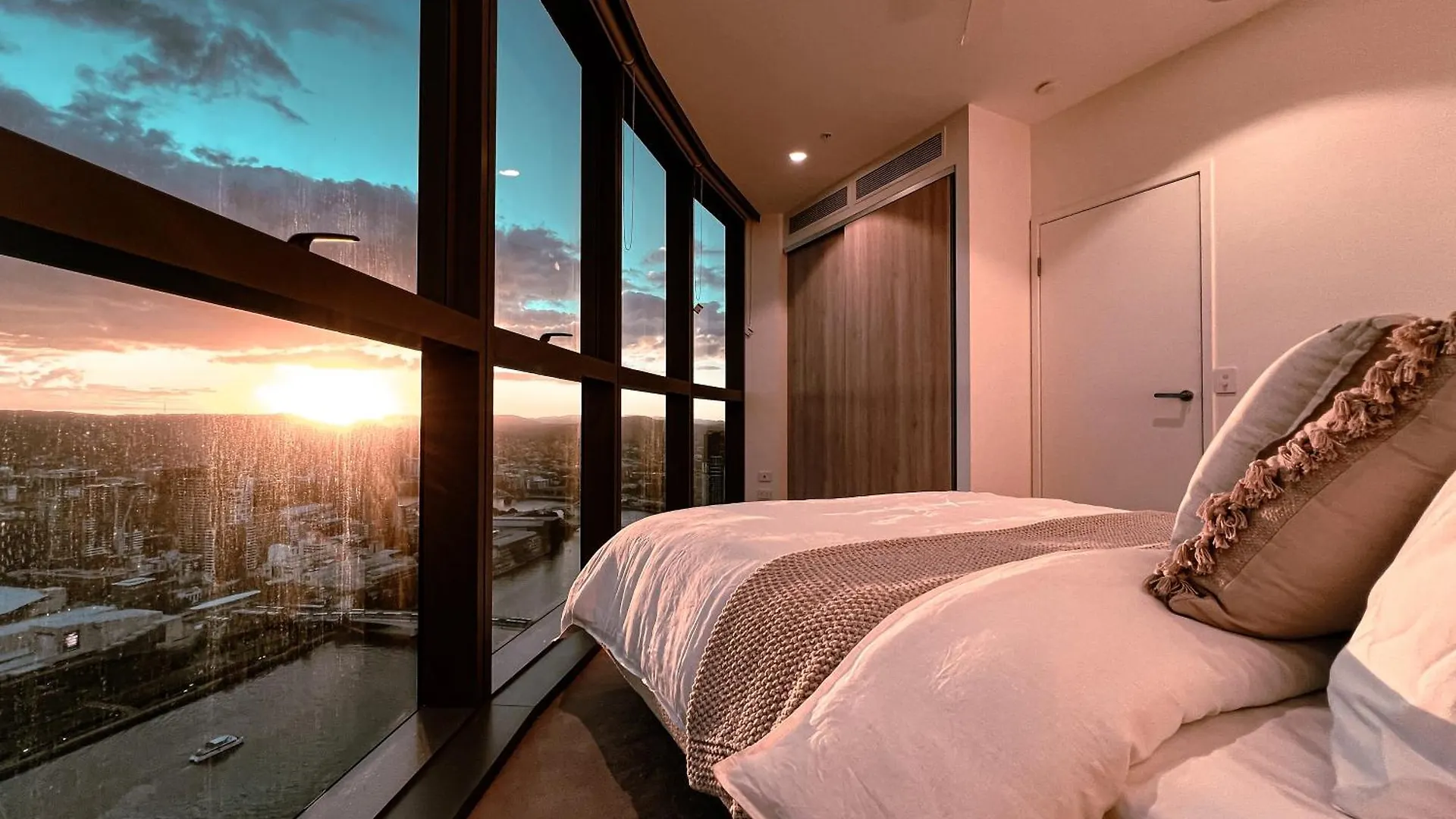 Apartment Queens Wharf Residences - Level 4604 Brisbane