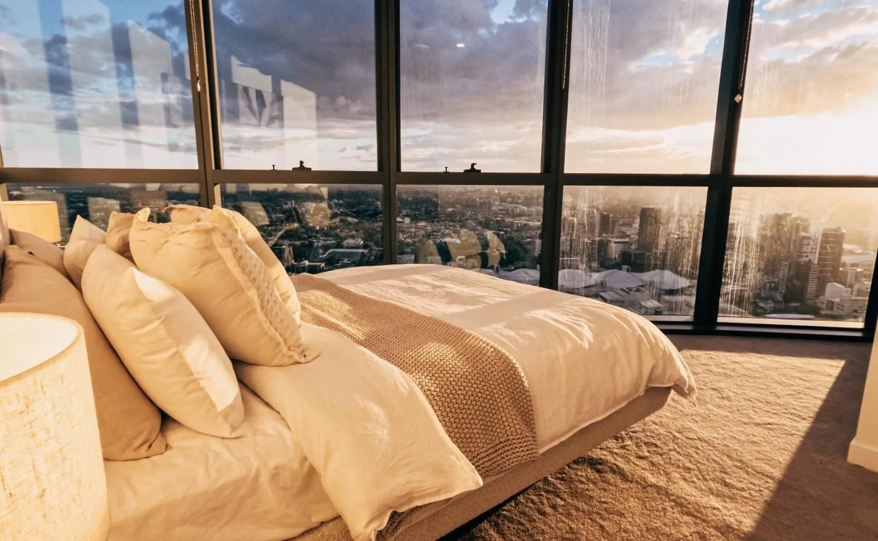 Queens Wharf Residences - Level 4604 Brisbane